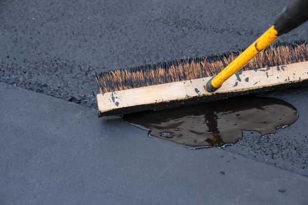 Driveway Asphalt Sealing in Menifee